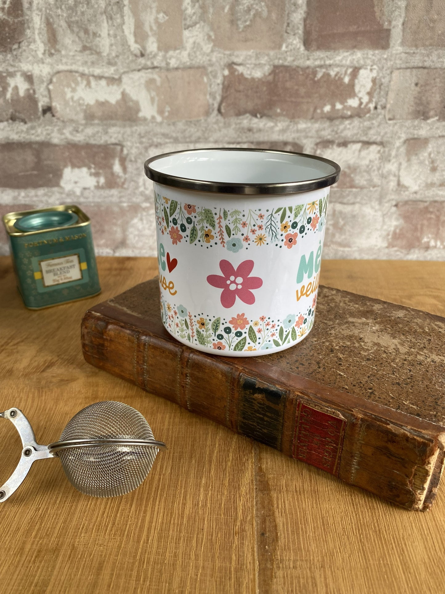 Mug en Acier Émaillé « Mère Veilleuse » – Cadeau Maman Original