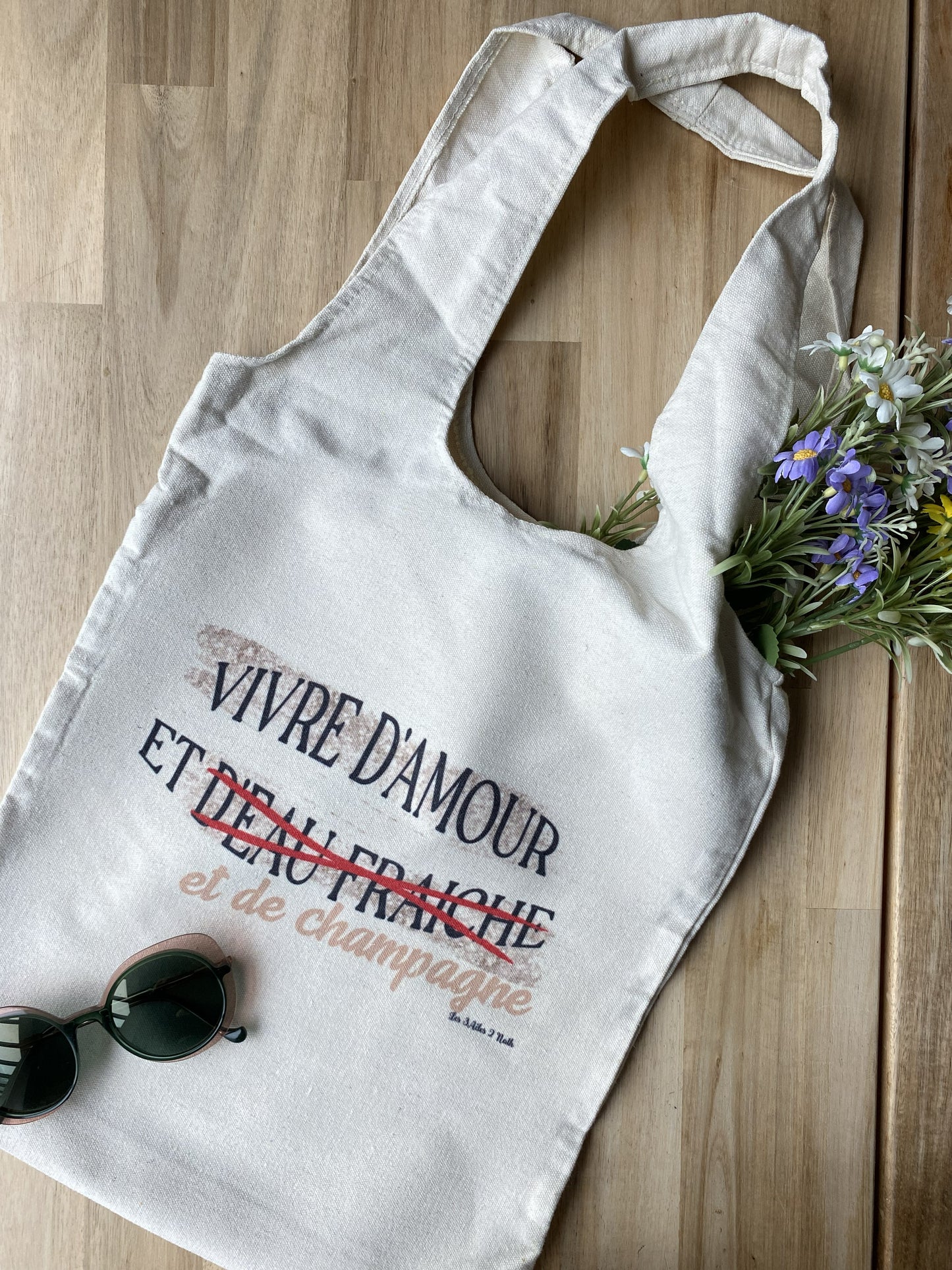 Tote bag « Vivre d'amour et de champagne »